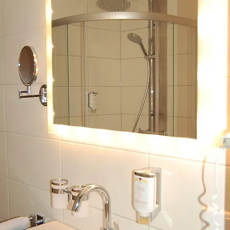 Gruener Baum Mit Restaurant & Wellness Hotell Oberzent