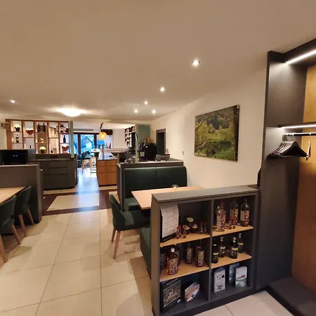 Gruener Baum Mit Restaurant & Wellness