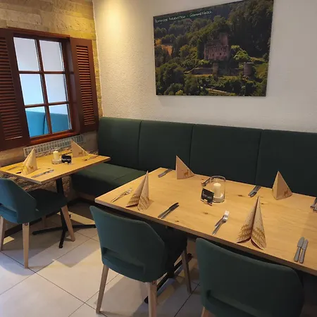 Gruener Baum Mit Restaurant & Wellness 3*