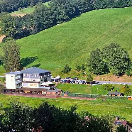 Gruener Baum Mit Restaurant & Wellness 3* Oberzent