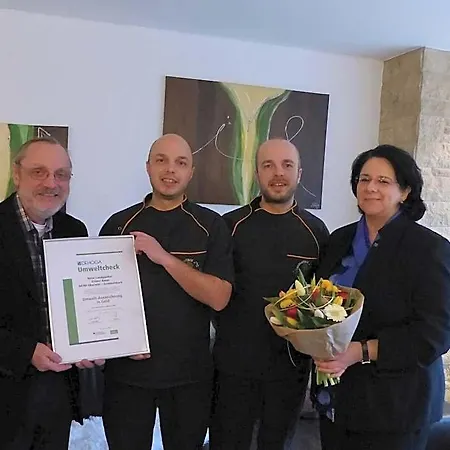 Gruener Baum Mit Restaurant & Wellness