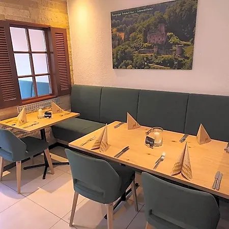 Gruener Baum Mit Restaurant & Wellness 3* Oberzent
