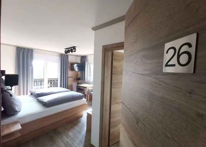 Gruener Baum Mit Restaurant & Wellness Hotel Oberzent