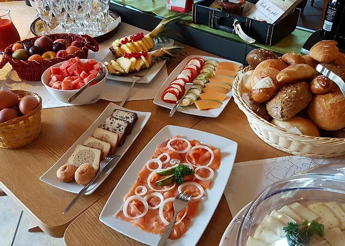 Gruener Baum Mit Restaurant & Wellness Oberzent